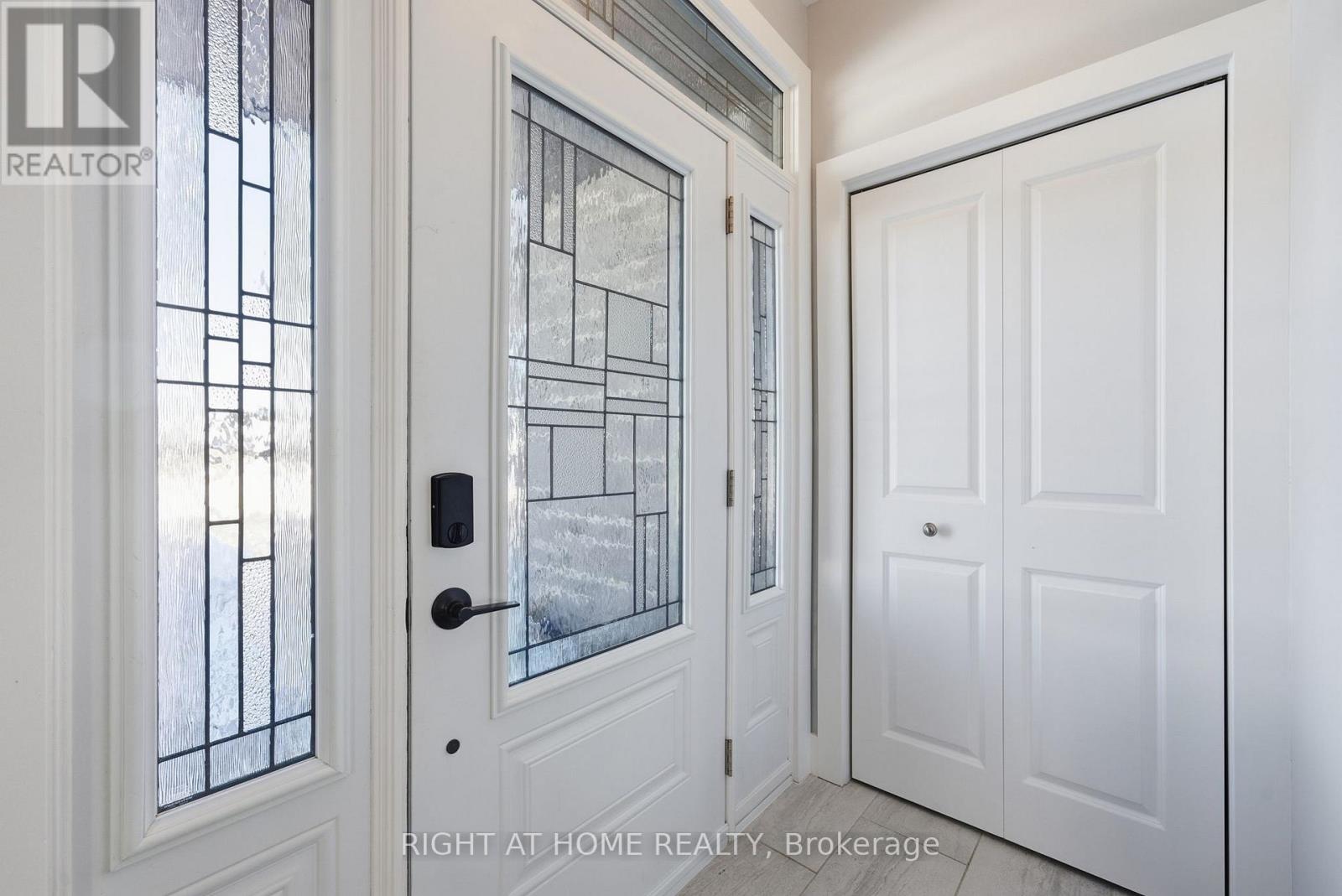 4 Rowan Place, Quinte West, Ontario  K8V 0E1 - Photo 4 - X12764906