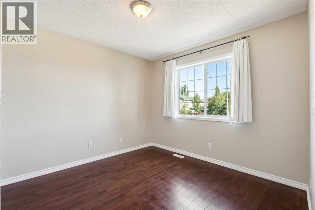 73 Rocky Ridge Heath Nw, Calgary, Alberta  T3G 4Z7 - Photo 19 - A2283247