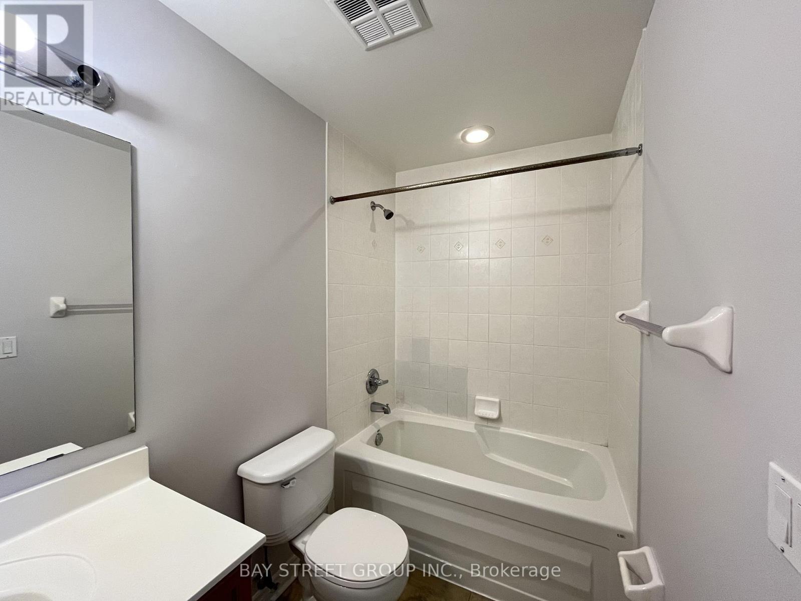 1101 - 388 Prince Of Wales Drive, Mississauga, Ontario  L5B 0A1 - Photo 15 - W12660156