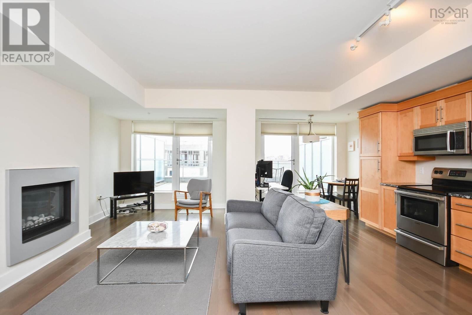 405 31 Kings Wharf Place, Dartmouth, Nova Scotia