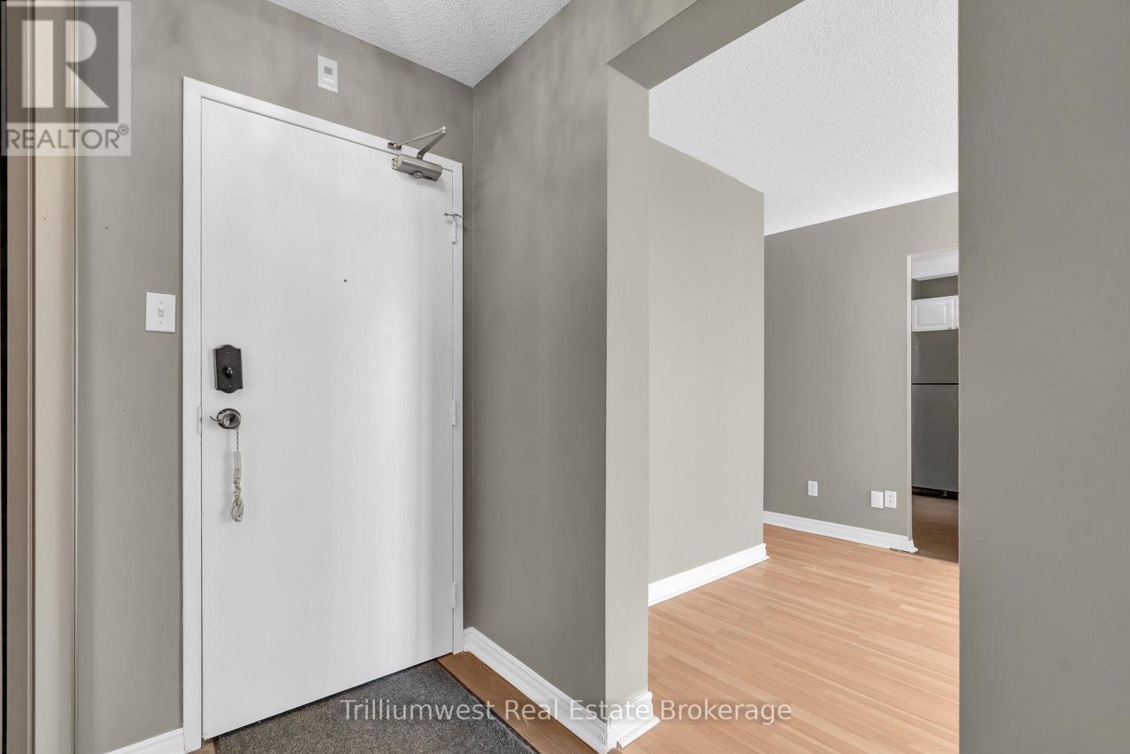 1003 - 375 King Street N, Waterloo, Ontario  N2J 4L6 - Photo 6 - X12764946