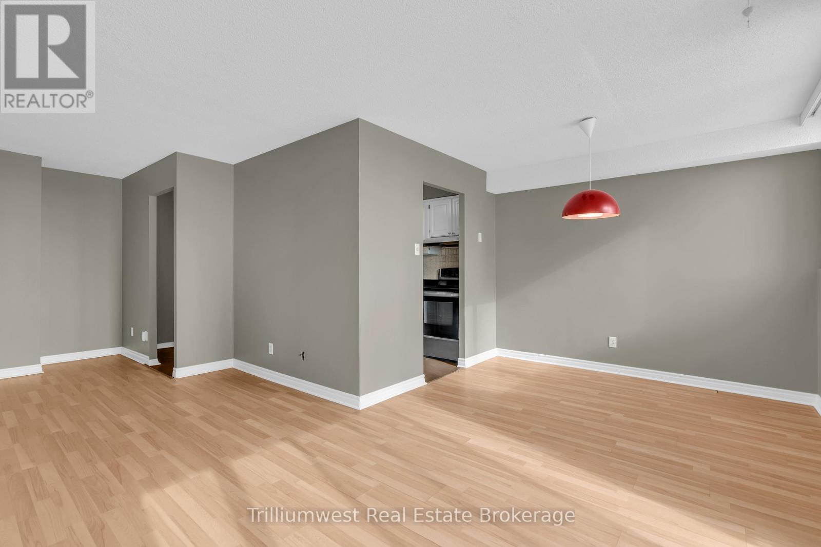 1003 - 375 King Street N, Waterloo, Ontario  N2J 4L6 - Photo 9 - X12764946