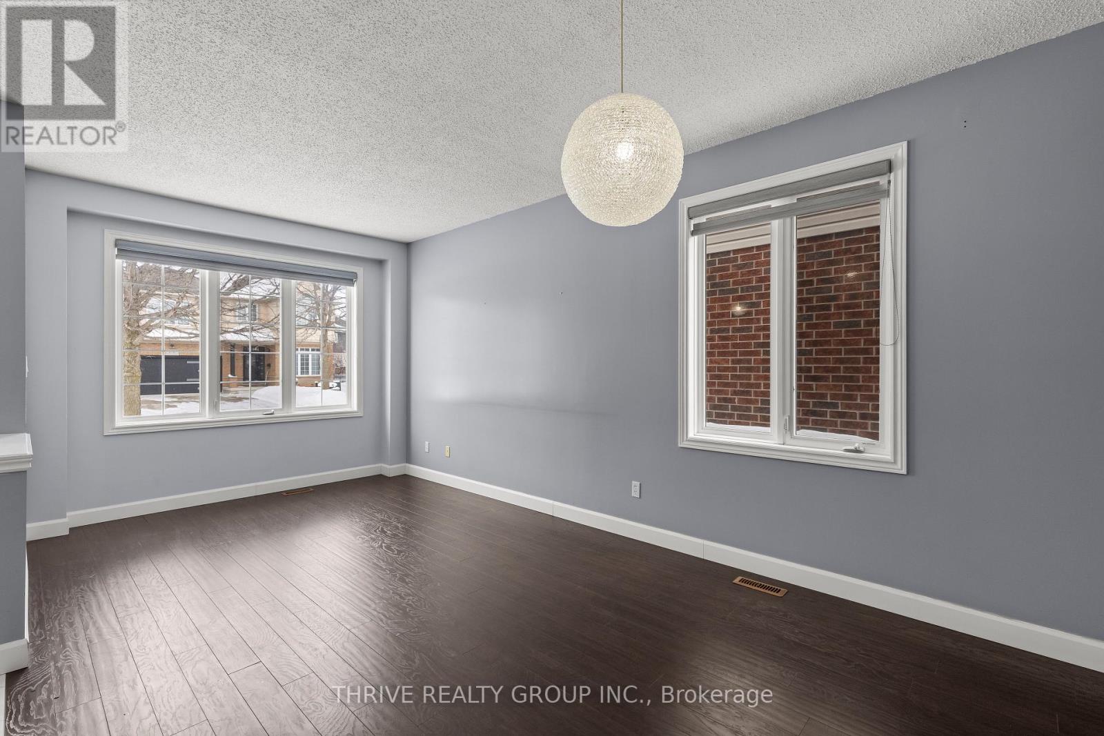 463 South Leaksdale Circle, London South, Ontario  N6M 1K4 - Photo 6 - X12764942