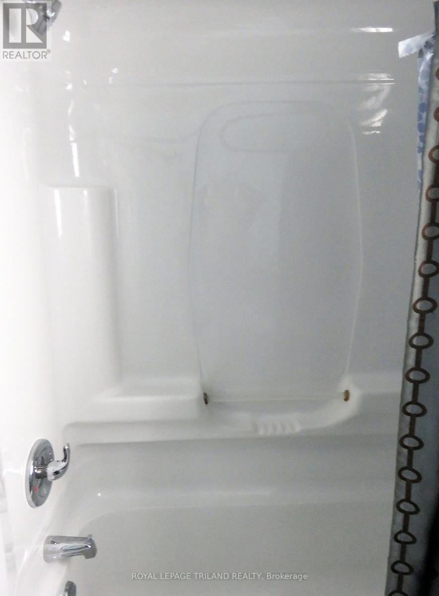 1544 Beaverbrook Avenue, London North, Ontario  N6H 5T6 - Photo 34 - X12764970