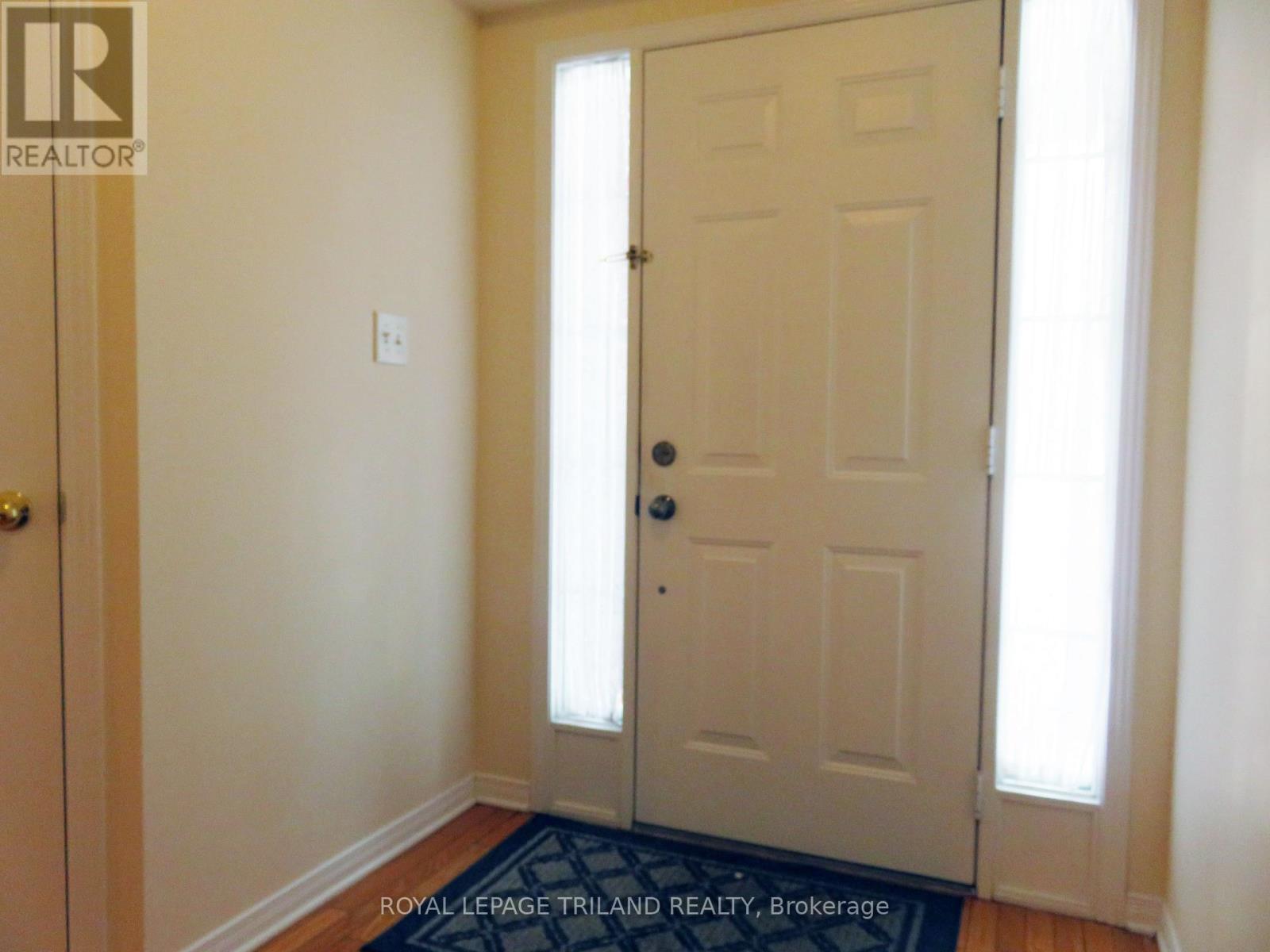 1544 Beaverbrook Avenue, London North, Ontario  N6H 5T6 - Photo 4 - X12764970