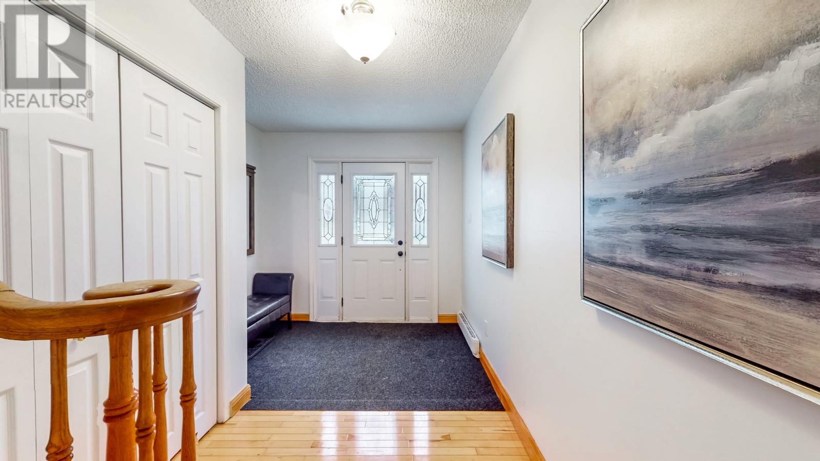 4 Stirling Crescent, St. John's, Newfoundland & Labrador  A1A 4G5 - Photo 3 - 1294337