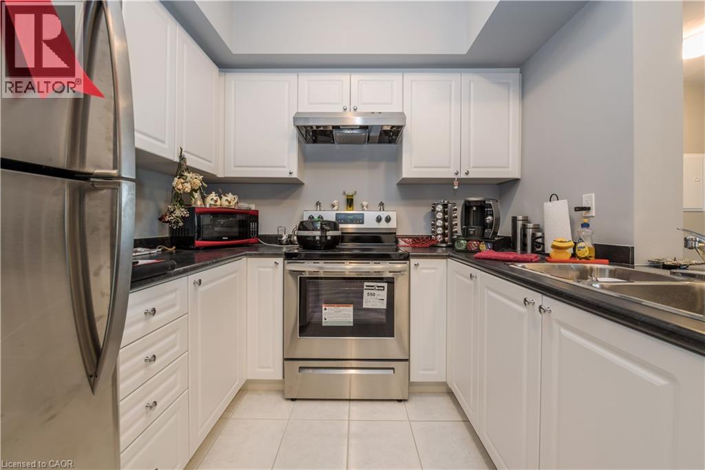 299 Cundles Road E Unit# 304, Barrie, Ontario  L4M 0K9 - Photo 8 - 40803394