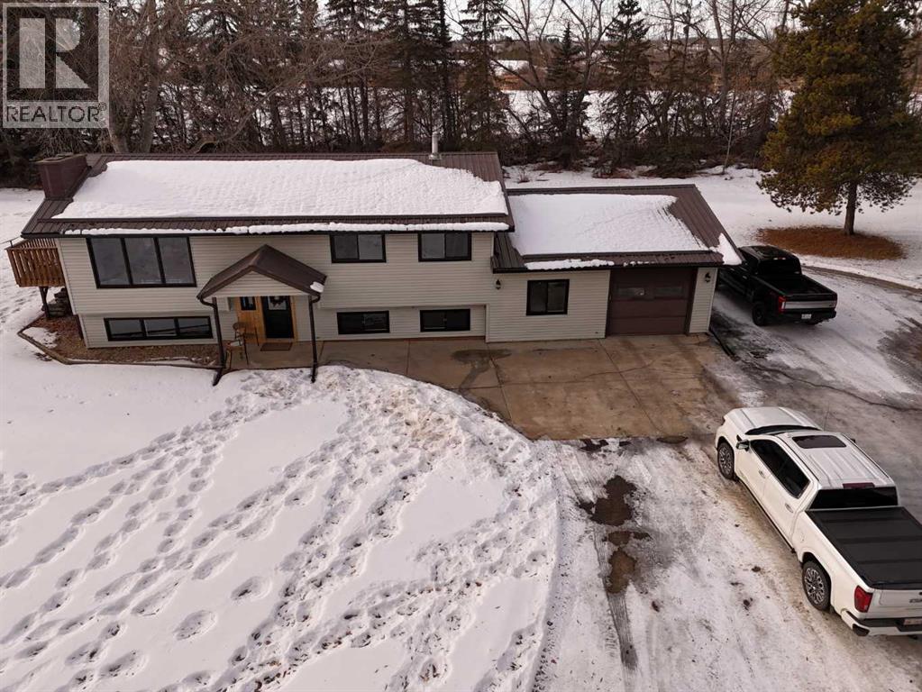 28045 Twp Rd 384, Rural Red Deer County, Alberta  T4E 3E3 - Photo 3 - A2281273