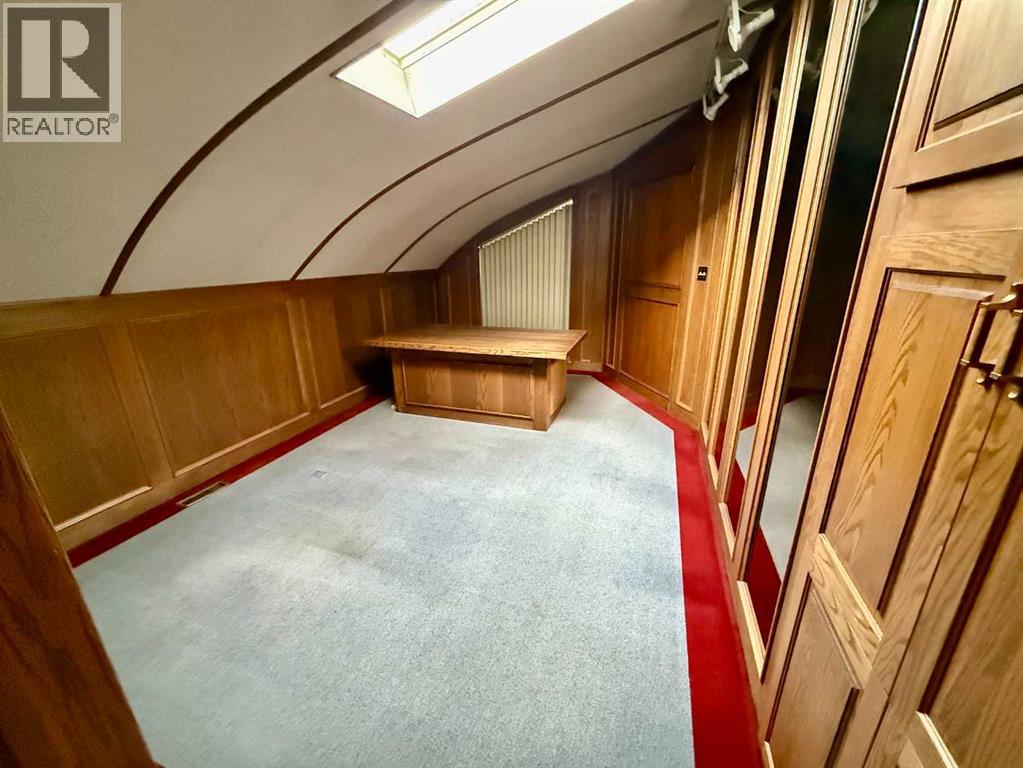 28045 Twp Rd 384, Rural Red Deer County, Alberta  T4E 3E3 - Photo 33 - A2281273