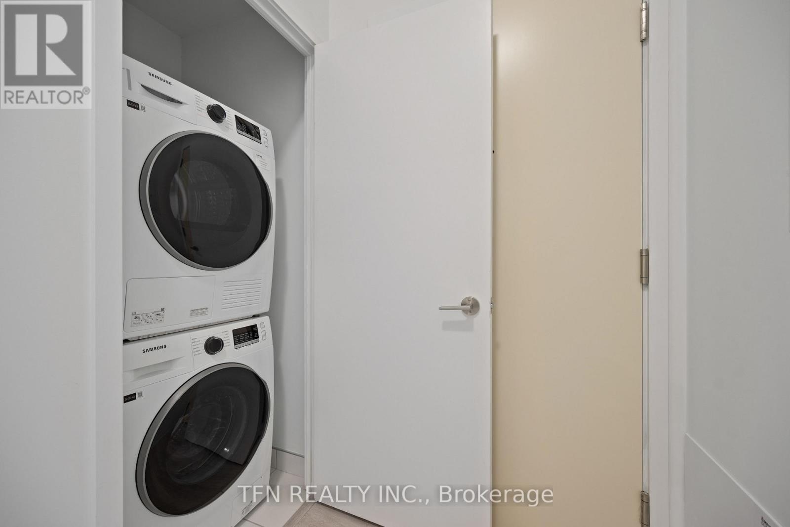 217 - 15 Richardson Street, Toronto, Ontario  M5A 0Y5 - Photo 14 - C12764952