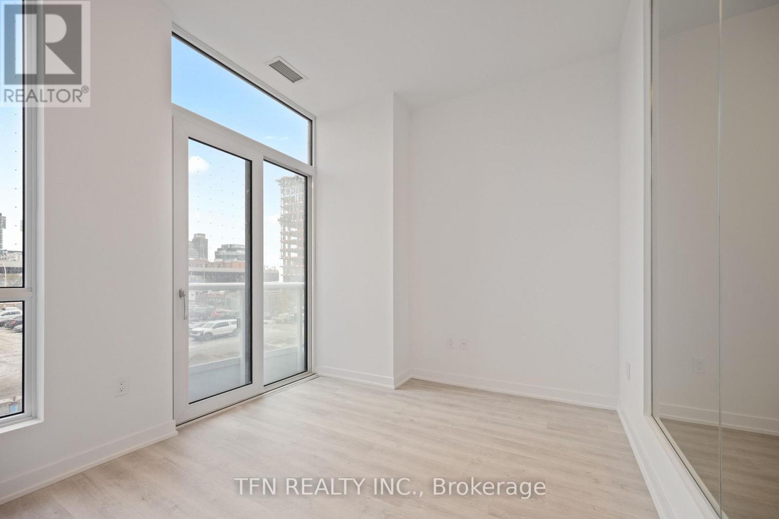 217 - 15 Richardson Street, Toronto, Ontario  M5A 0Y5 - Photo 8 - C12764952