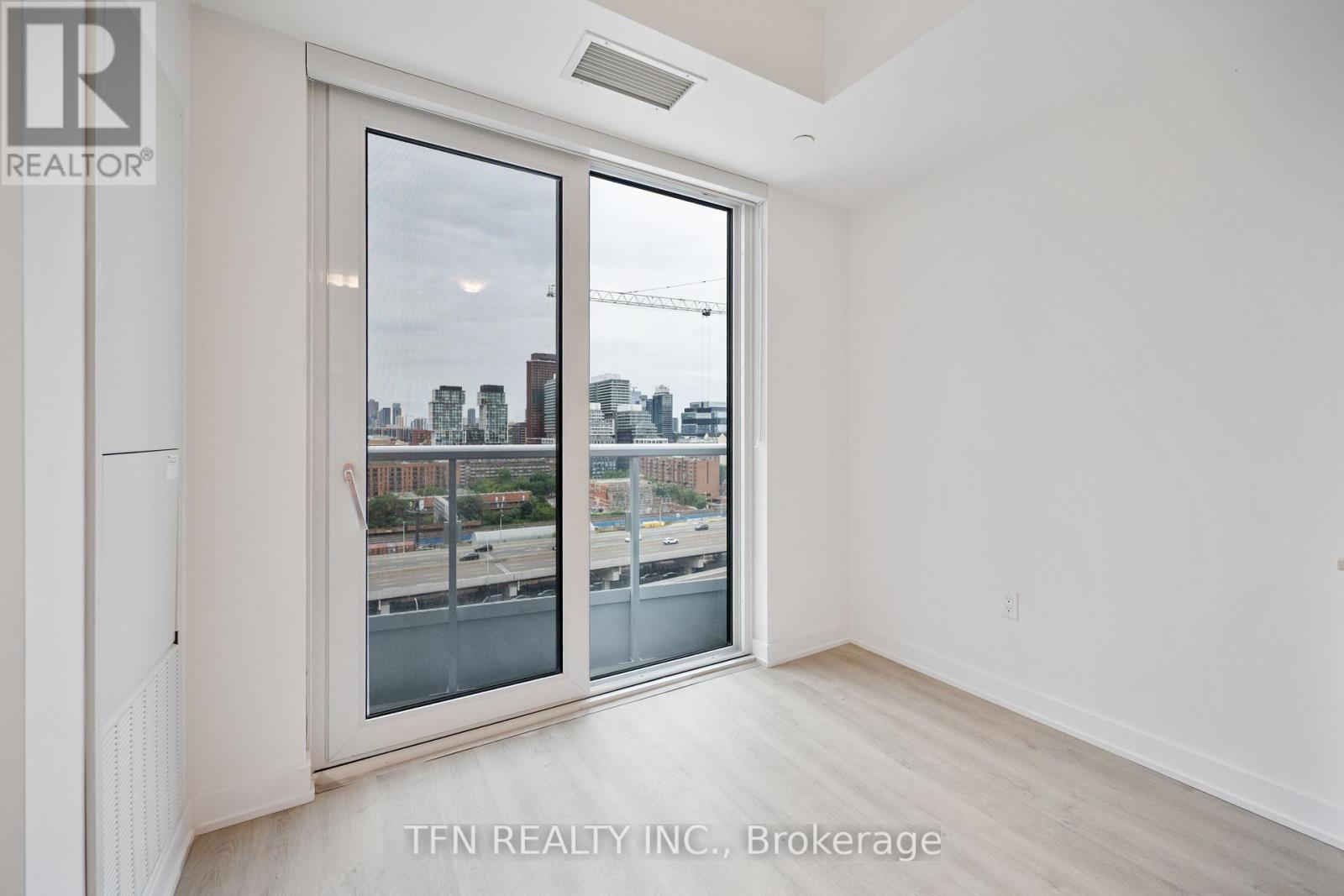 1302 - 15 Richardson Street, Toronto (Waterfront Communities), Ontario  M5A 0Y5 - Photo 4 - C12764962