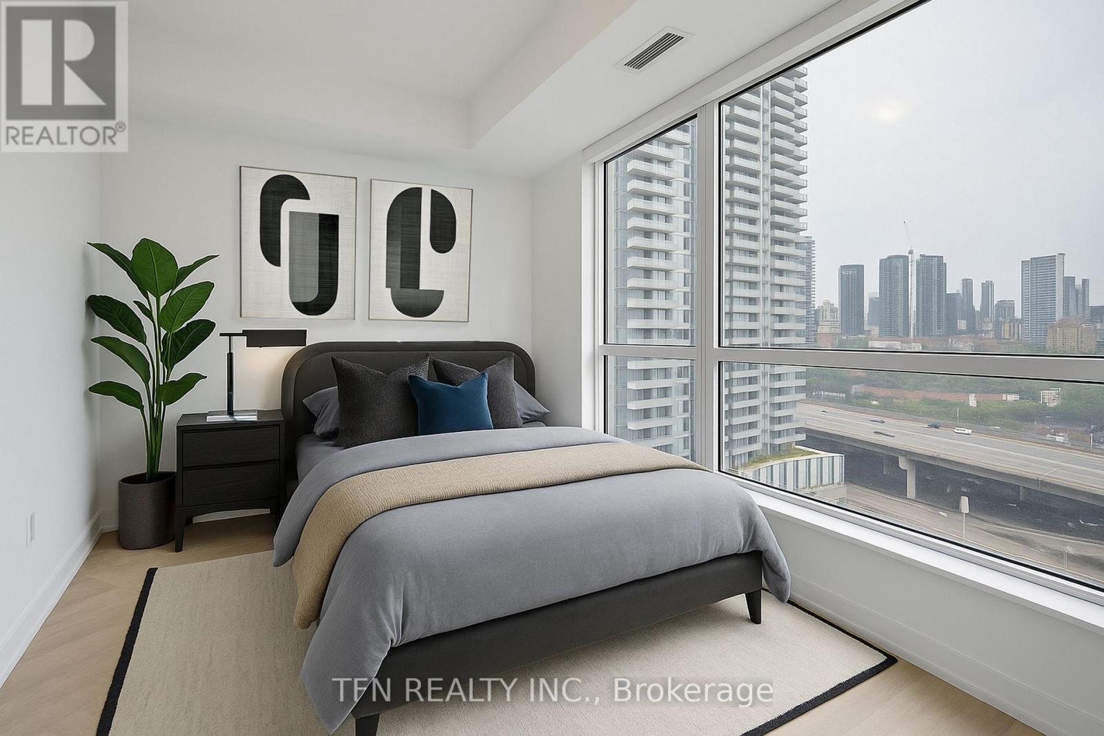 1302 - 15 Richardson Street, Toronto (Waterfront Communities), Ontario  M5A 0Y5 - Photo 8 - C12764962