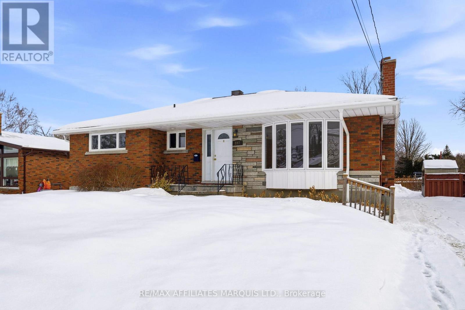 107 WESTMORELAND AVENUE, Cornwall, Ontario