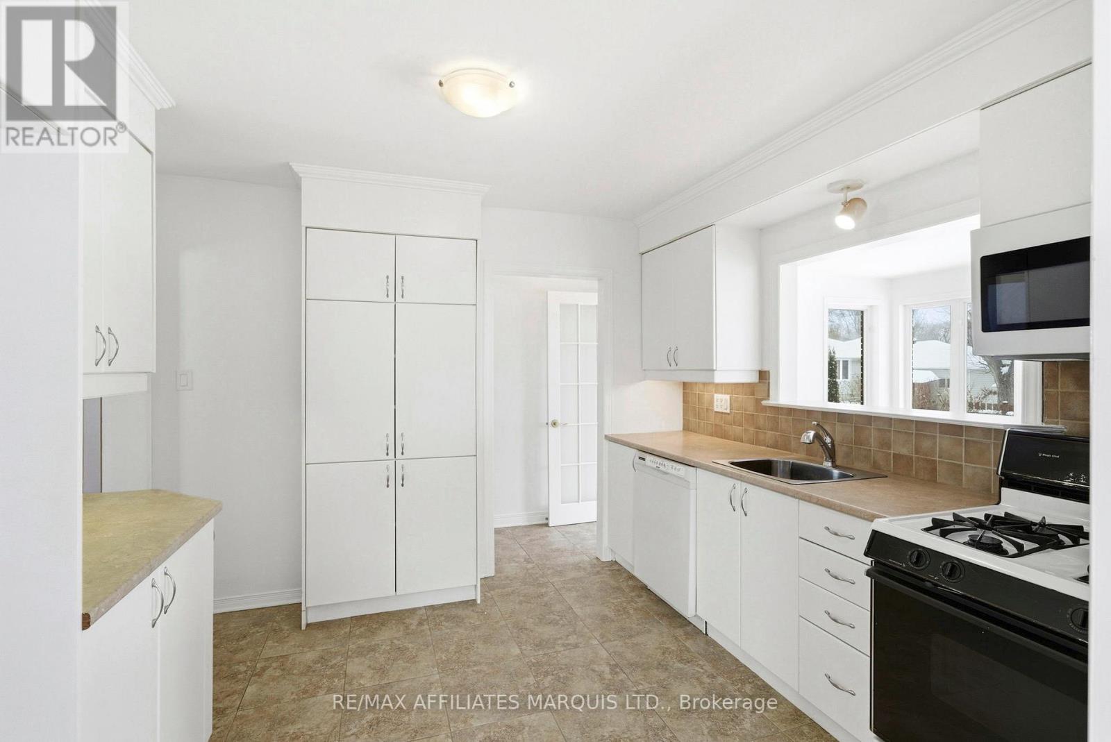 107 Westmoreland Avenue, Cornwall, Ontario  K6J 2G5 - Photo 10 - X12764944