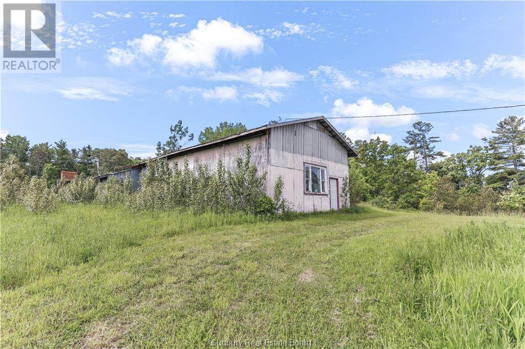 5751 Bidwell Road, Little Current, Ontario  P0P 1K0 - Photo 4 - 2126357