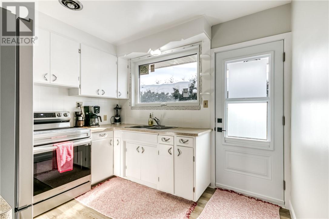 575 Mcneill Boulevard, Sudbury, Ontario  P3C 2H7 - Photo 10 - 2126332