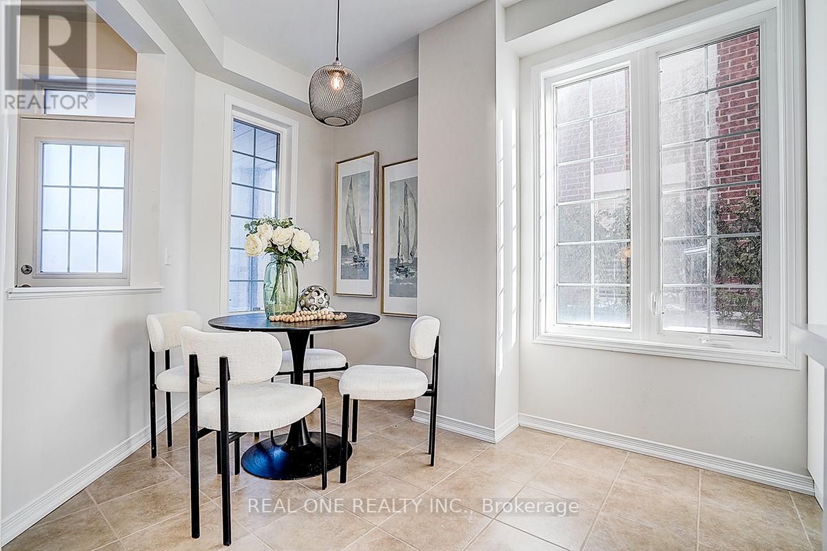 11 Poetry Drive, Vaughan, Ontario  L4H 3P8 - Photo 8 - N12764940