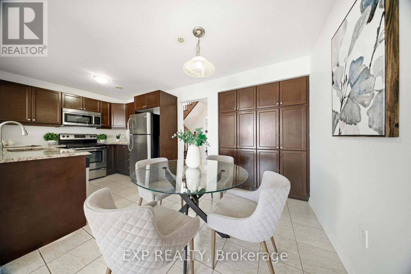 22 Donomore Drive, Brampton (Northwest Brampton), Ontario  L7A 0S7 - Photo 13 - W12764938