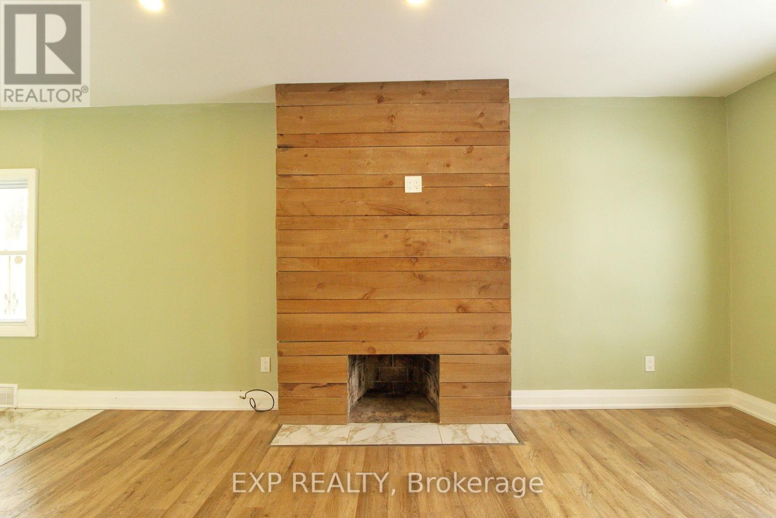 Main - 1243 Langmuir Avenue, London East, Ontario  N5W 2G2 - Photo 2 - X12764966