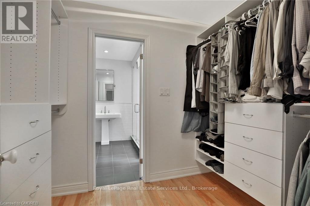 79 Brant Street, Oakville, Ontario  L6K 2Z5 - Photo 17 - W12764996