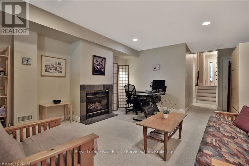 79 Brant Street, Oakville, Ontario  L6K 2Z5 - Photo 22 - W12764996