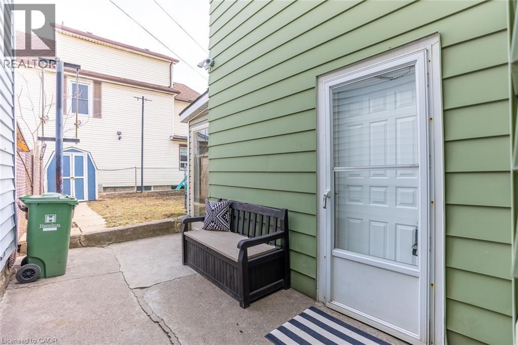 132 N Barnesdale Avenue N, Hamilton, Ontario  L8L 6S9 - Photo 2 - 40803148
