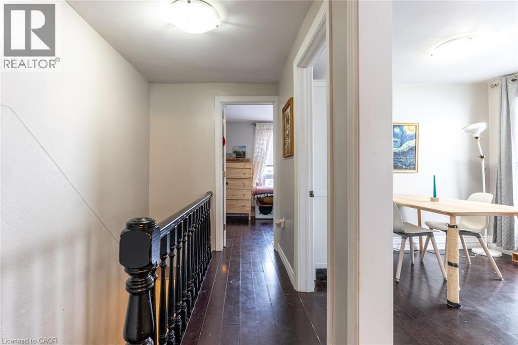 132 N Barnesdale Avenue N, Hamilton, Ontario  L8L 6S9 - Photo 4 - 40803148