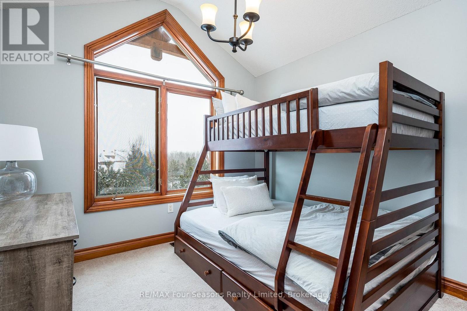 41 - 214 Blueski George Crescent, Blue Mountains, Ontario  L9Y 0V5 - Photo 28 - X12764986