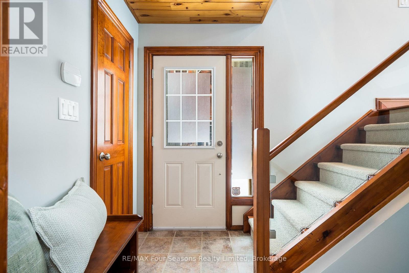 41 - 214 Blueski George Crescent, Blue Mountains, Ontario  L9Y 0V5 - Photo 3 - X12764986