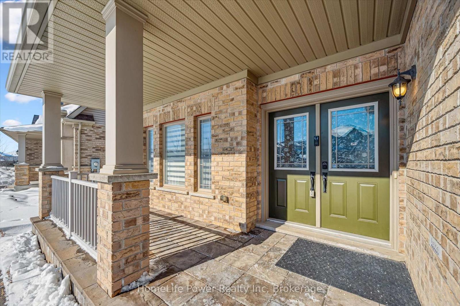 35 Westra Drive, Guelph, Ontario  N1K 0B4 - Photo 2 - X12765018