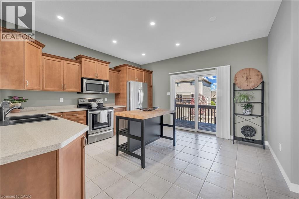 20 Schertzberg Lane, Brantford, Ontario  N3T 0B3 - Photo 6 - 40802336