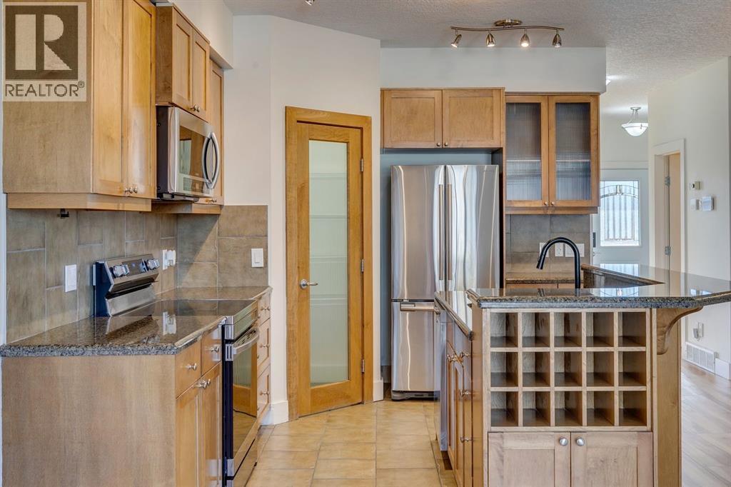 2340 24 Avenue Nw, Calgary, Alberta  T2M 2A1 - Photo 10 - A2266307