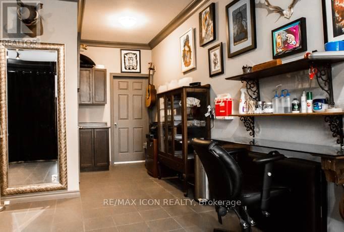 952 Oxford Street E, London East (East C), Ontario  N5X 3K2 - Photo 6 - X12764980