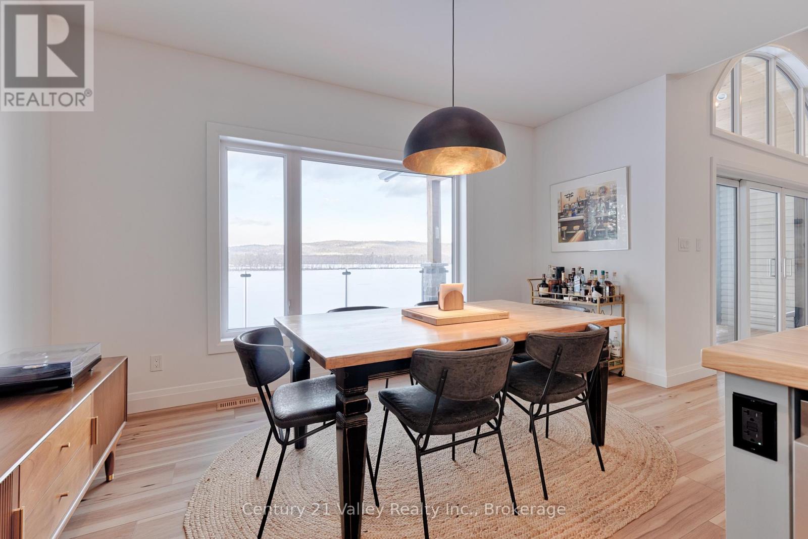 64 Hamish Trail, Whitewater Region, Ontario  K0J 2L0 - Photo 19 - X12765026