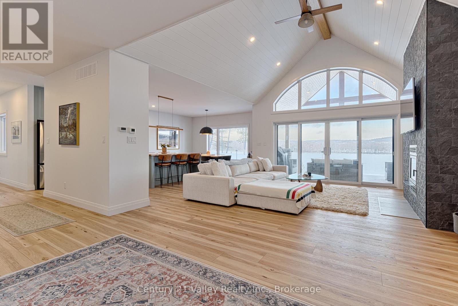 64 Hamish Trail, Whitewater Region, Ontario  K0J 2L0 - Photo 8 - X12765026