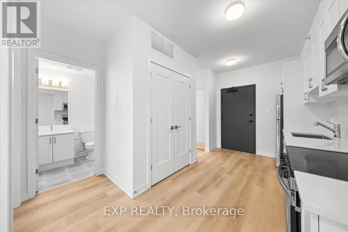 204 - 3600 Brian Coburn Boulevard, Ottawa, Ontario  K4A 5T8 - Photo 7 - X12765028