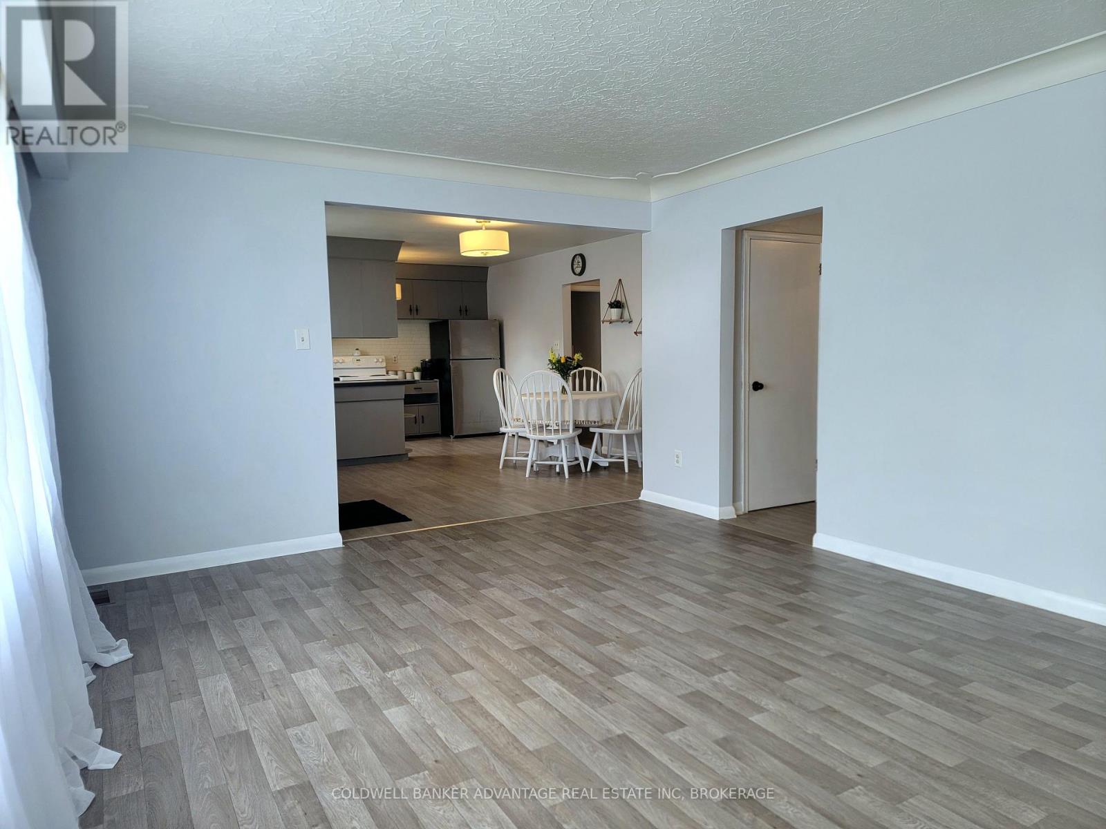 280 Clarke Street, Port Colborne, Ontario  L3K 2G5 - Photo 11 - X12765038