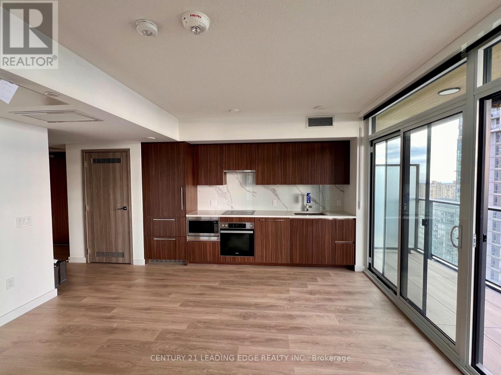 3311 - 3 Concord City Place Way, Toronto, Ontario  M5V 0X4 - Photo 4 - C12763574