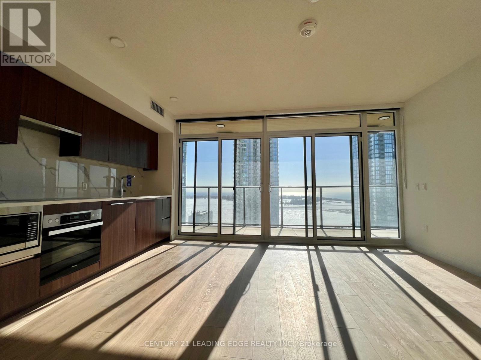 3311 - 3 Concord City Place Way, Toronto, Ontario  M5V 0X4 - Photo 5 - C12763574