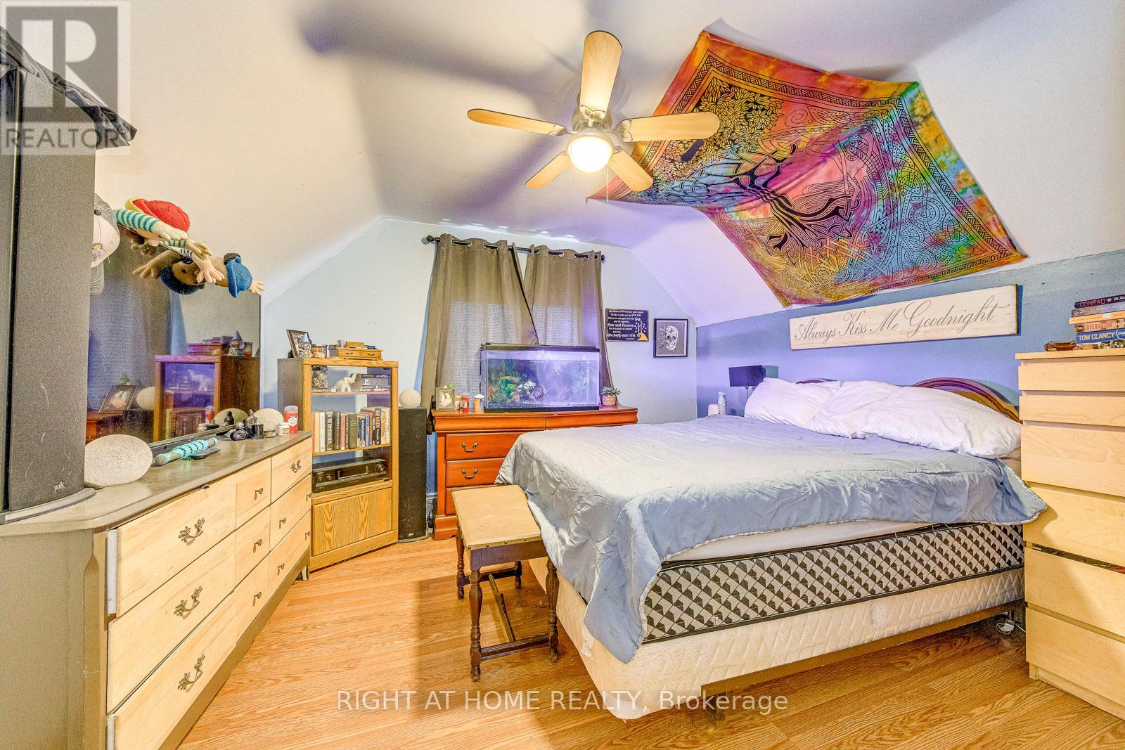 64 Wexford Avenue N, Hamilton, Ontario  L8H 4M4 - Photo 23 - X12705346