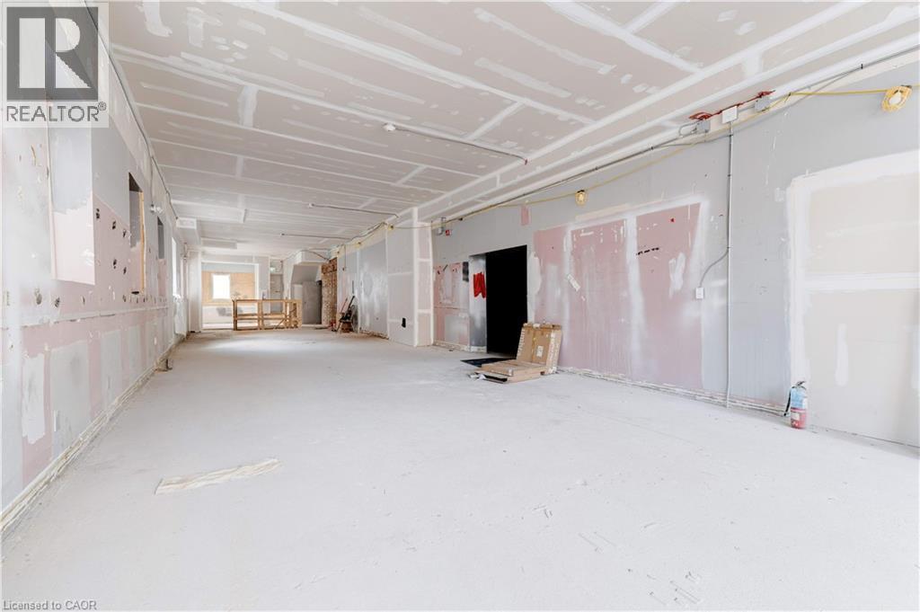 90 JOHN Street S, hamilton, Ontario