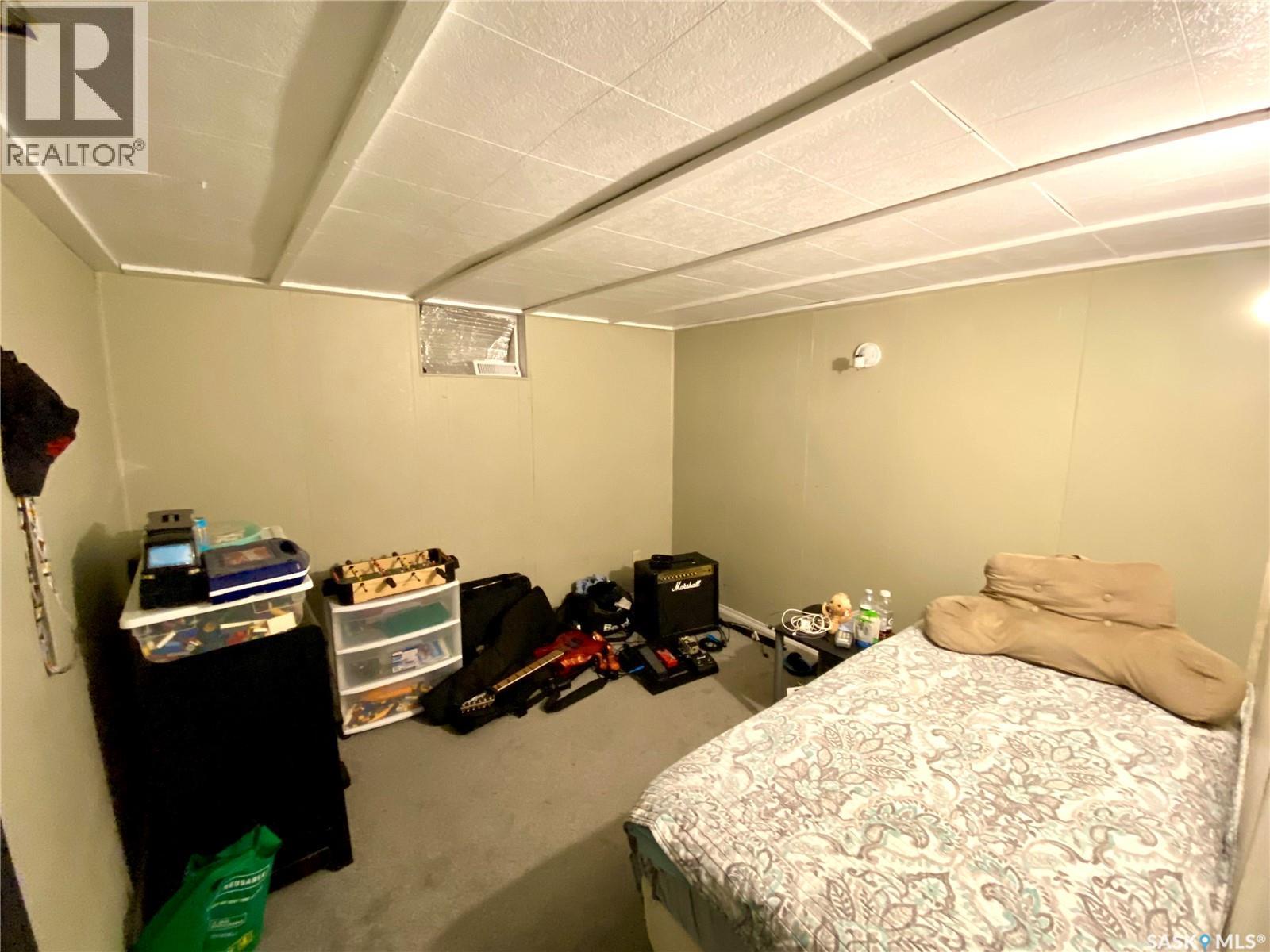 204 4th Street E, Carnduff, Saskatchewan  S0C 0S0 - Photo 19 - SK020886