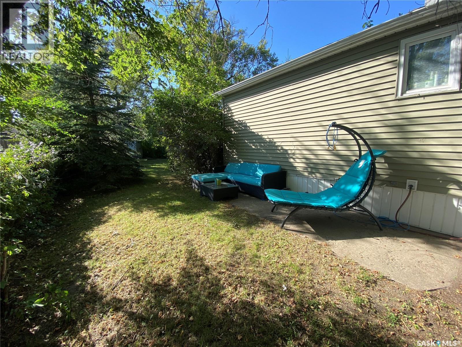 204 4th Street E, Carnduff, Saskatchewan  S0C 0S0 - Photo 22 - SK020886