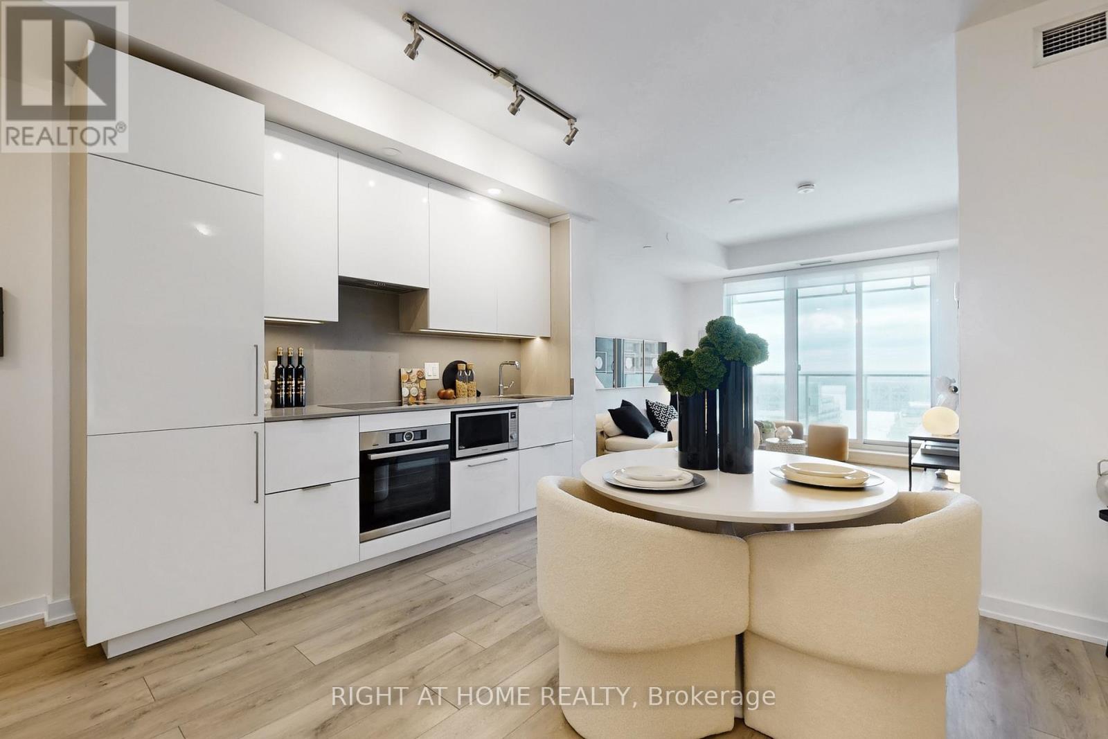 1710 - 28 Freeland Street, Toronto (Waterfront Communities), Ontario  M5E 0E3 - Photo 16 - C12764976