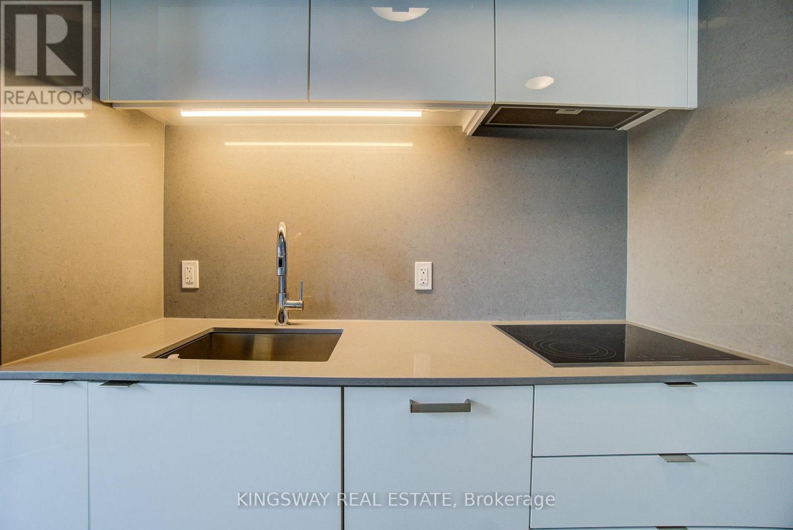 Ph33 - 1 Edgewater Drive, Toronto, Ontario  M5A 0L1 - Photo 30 - C12765004