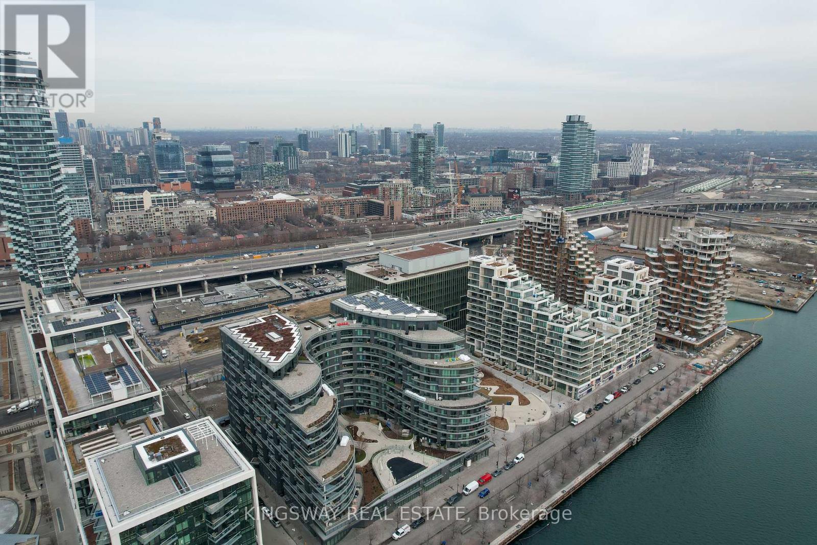 Ph33 - 1 Edgewater Drive, Toronto, Ontario  M5A 0L1 - Photo 45 - C12765004