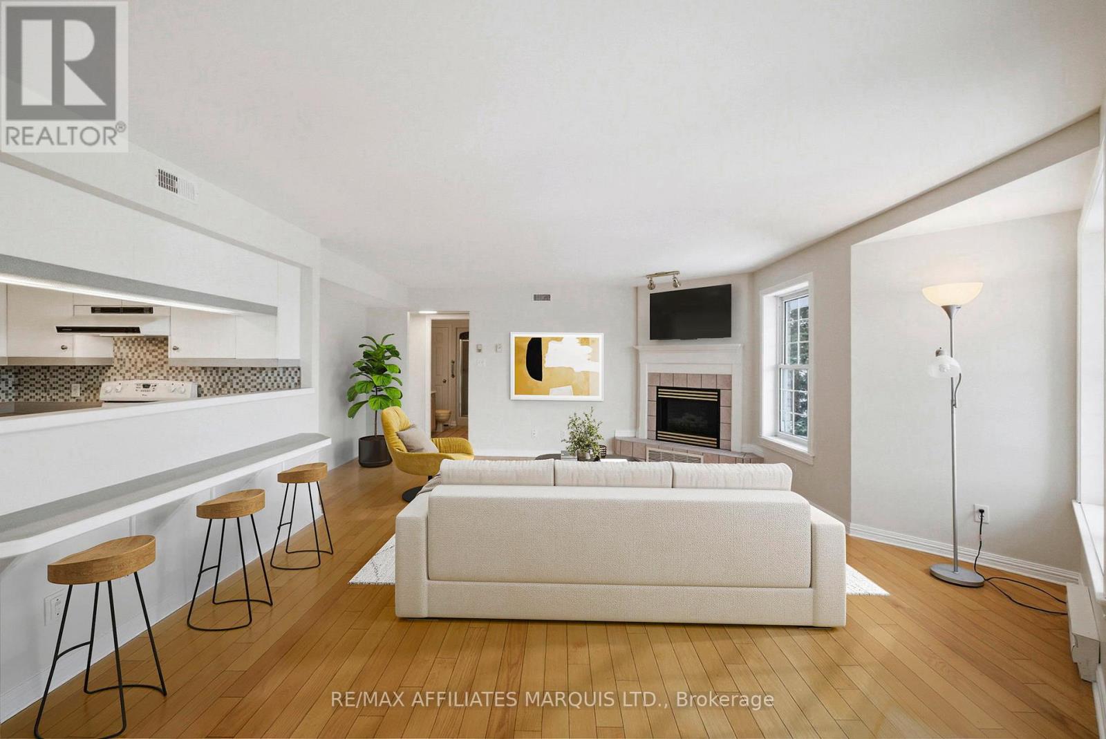 304 - 301 Water Street W, Cornwall, Ontario  K6J 1A5 - Photo 15 - X12764992