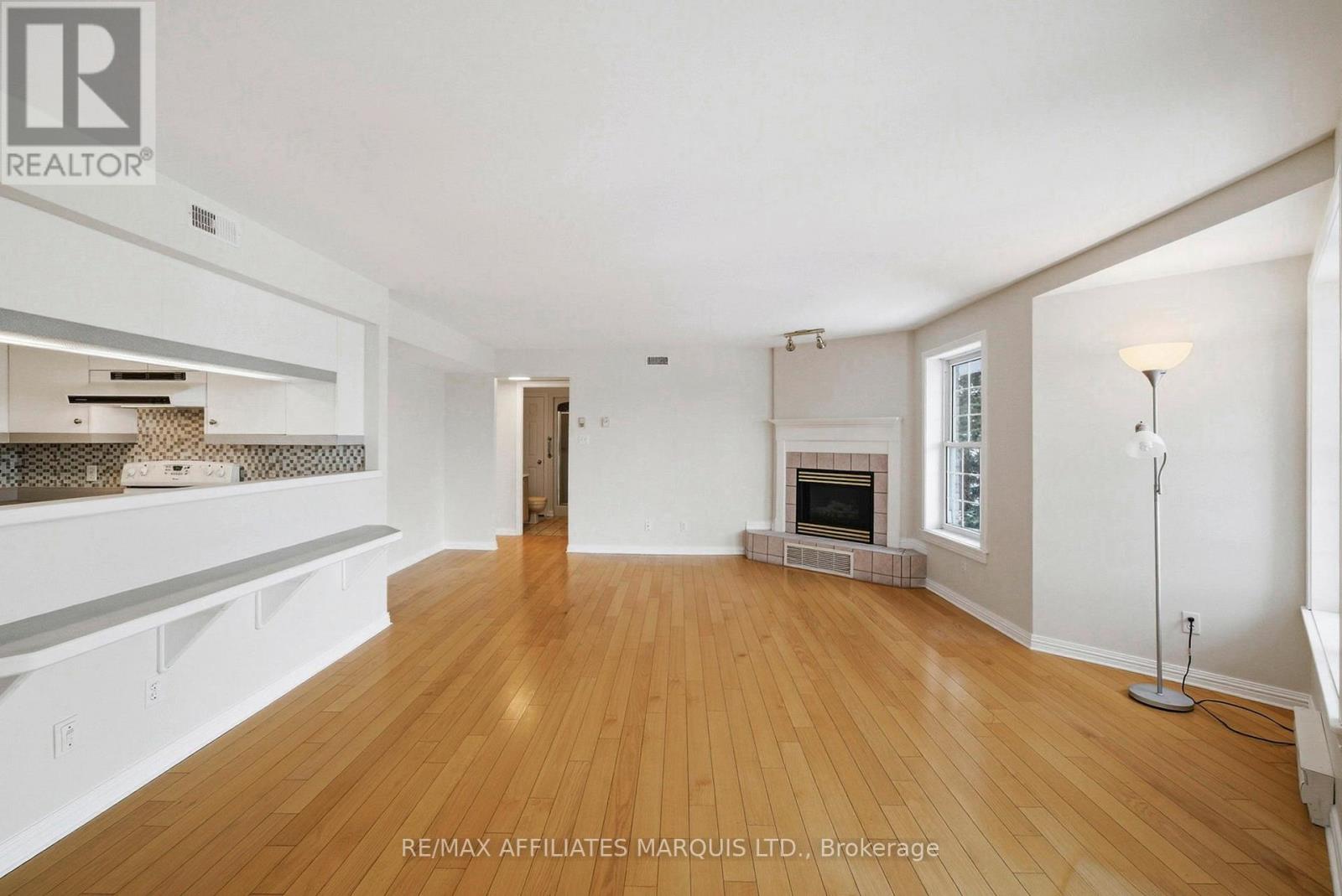 304 - 301 Water Street W, Cornwall, Ontario  K6J 1A5 - Photo 16 - X12764992