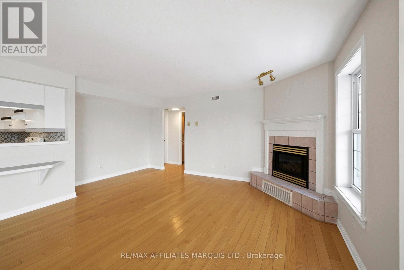 304 - 301 Water Street W, Cornwall, Ontario  K6J 1A5 - Photo 17 - X12764992